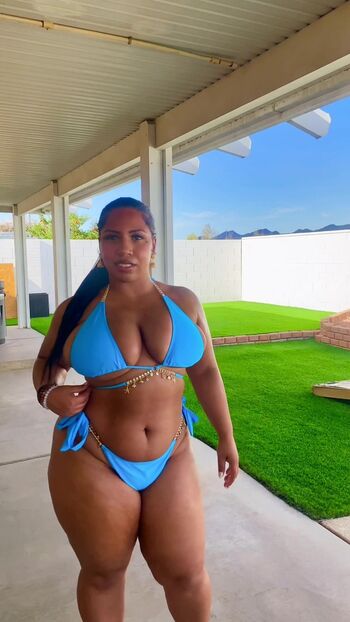 Bri Ballesteros