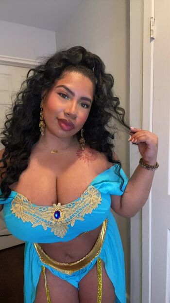 Bri Ballesteros