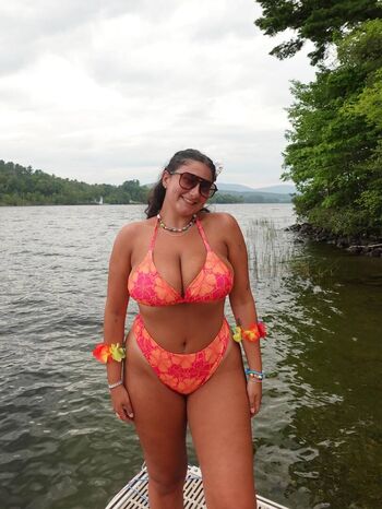 Bri Snow