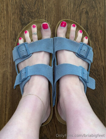 briabigfeet