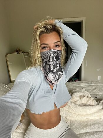 Briana Armbruster