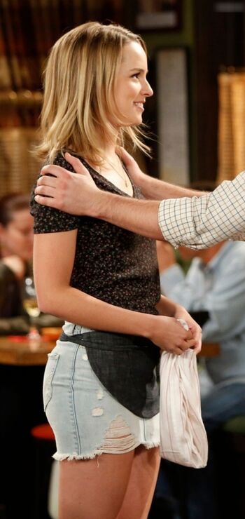 Bridgit Mendler