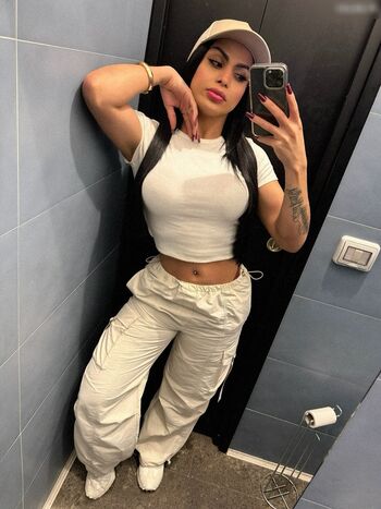Bruna Butterfly