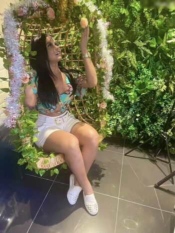 Bruna Butterfly