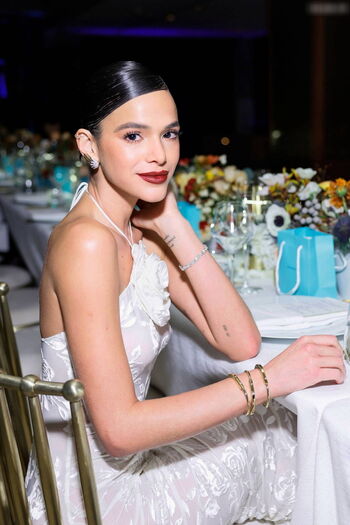 Bruna Marquezine