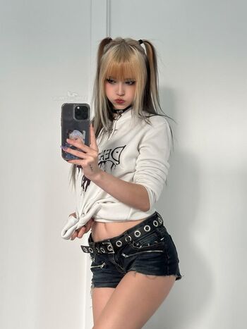 BunnyGirlBree