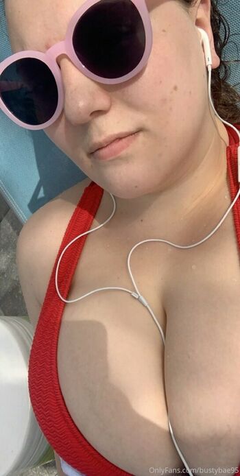 Bustybae95
