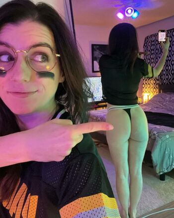 BustyCiara