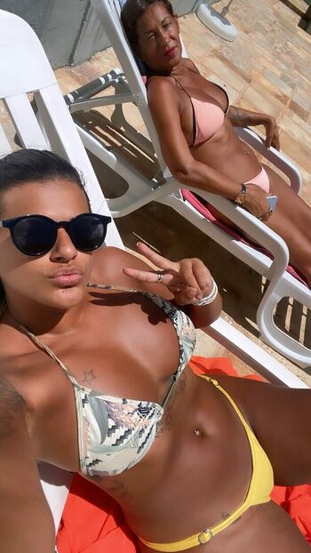 Caiala Tavares