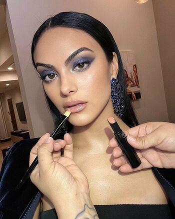 Camila Mendes