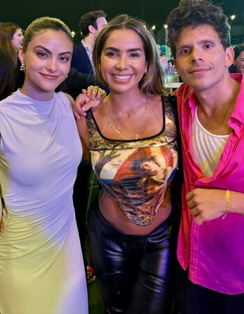 Camila Mendes