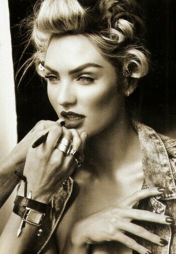 Candice Swanepoel