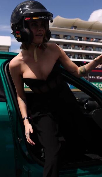 Cara Delevingne