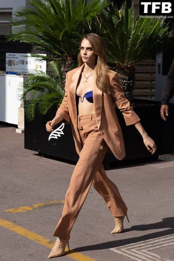 Cara Delevingne
