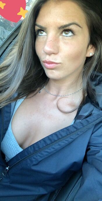 Carlie Jo