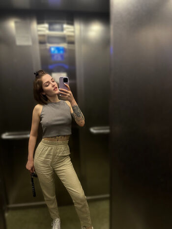 carlyonlycarly