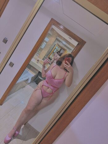 carmen_curvy
