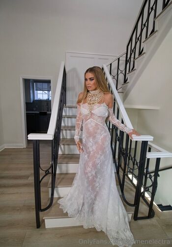 carmenelectra