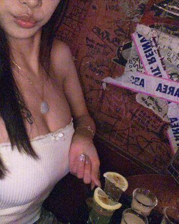 caroline_slt8