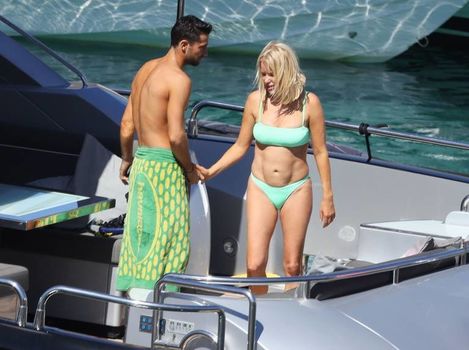 Caroline Stanbury