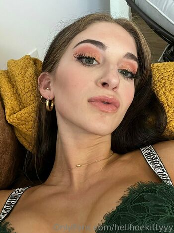 carolineeex