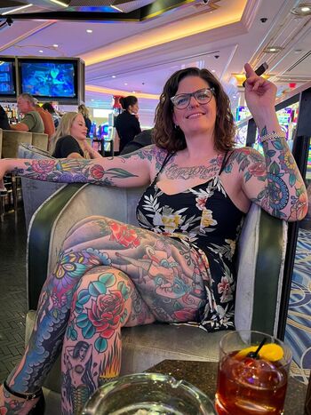 Carrie Capri