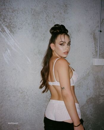 Cartia Mallan