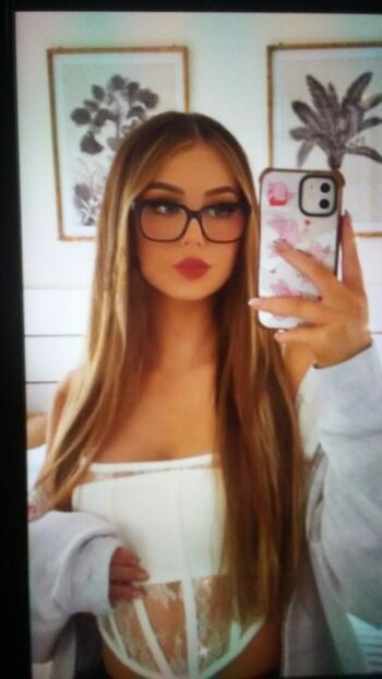 Cassie Lee