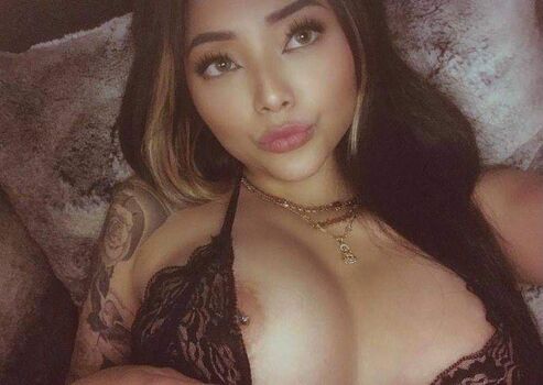 Cassie Vanity