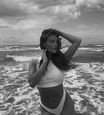 Cassy Cassau