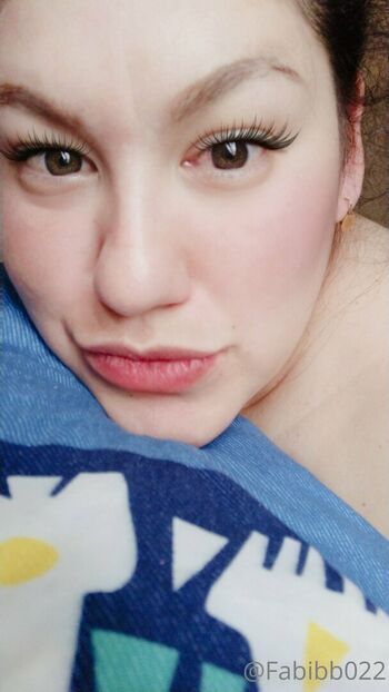 celinee_noa
