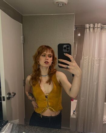 Cera Gibson