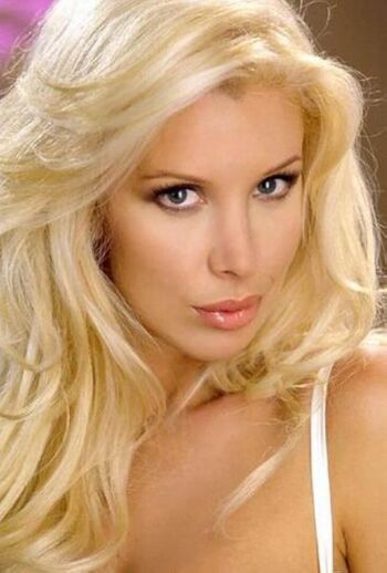Charis B
