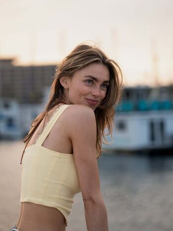Charleen Weiss