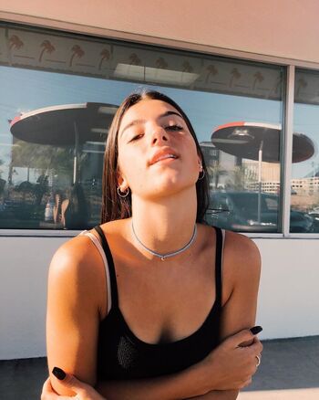 Charli Dame Lí