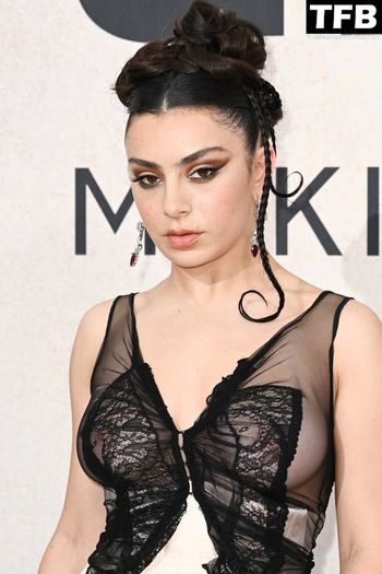Charli XCX