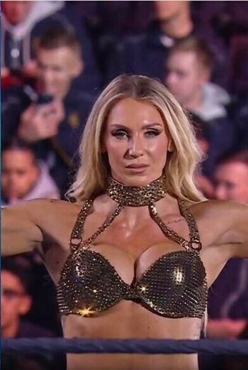 Charlotte Flair