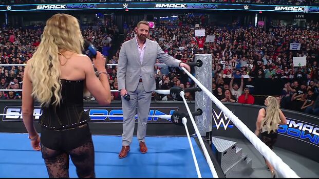 Charlotte Flair