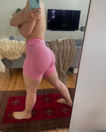 Chloé Bella