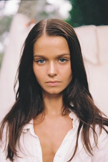 Chloe Campbell