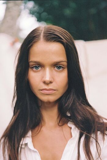 Chloe Campbell