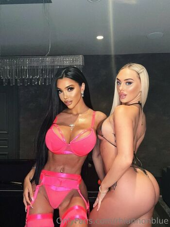Chloe Khan