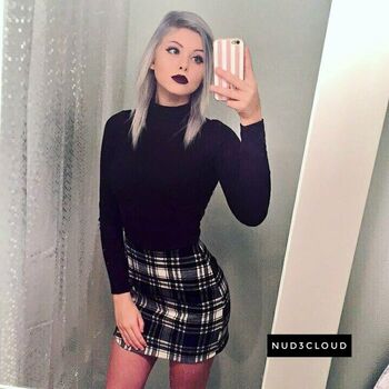 Chloe Mettenbrink