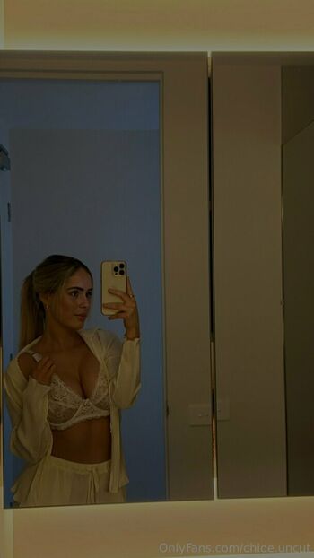 chloe.uncut