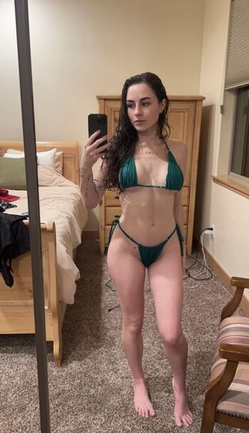 Chloebellexo