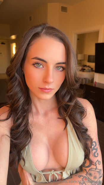 Chloebellexo