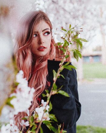 Chrissy Costansa