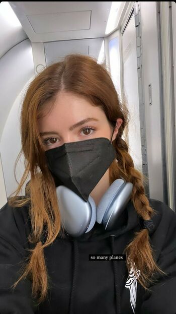 Chrissy Costanza