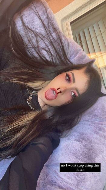 Chrissy Costanza