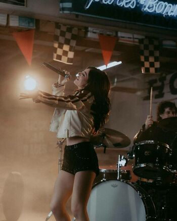 Chrissy Costanza
